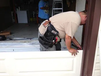Metro Garage Door Service Las Vegas, NV 702-550-0180 Metro Garage Door Service Las Vegas, NV 702-550-0180 - inst-cont-gdr-19m
